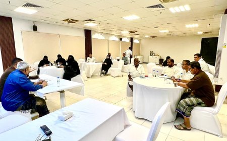 اللجنة الاستشارية بحضرموت تبحث جهود هيئة المواصفات وواقع مصانع طحن الأسماك
