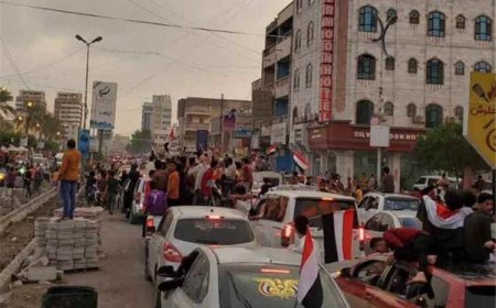 الحـ.ـوثيون يطوقون قرى سنحان بحثًا عن محتفلين بذكرى 26 سبتمبر