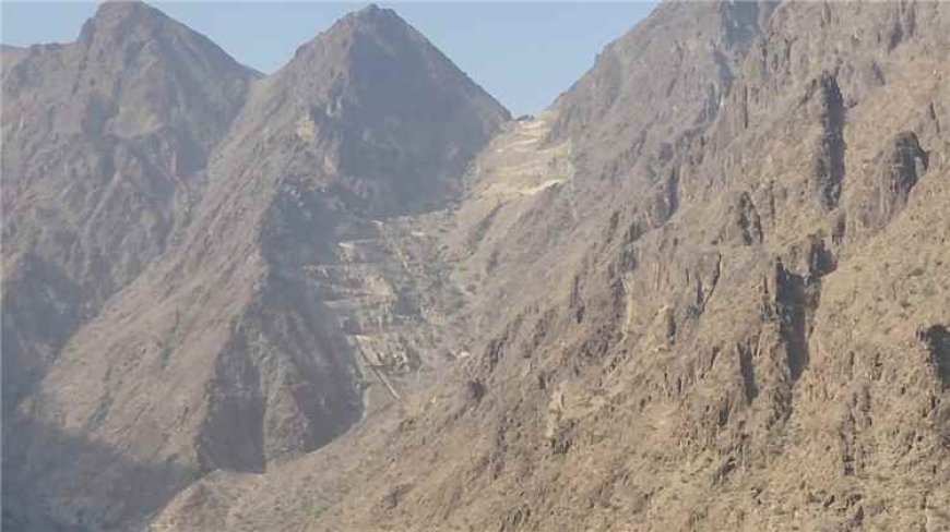 تبادل القصف بالهاونات بين قوات درع الوطن ومليشيا الحوثي في جبهة الحلحل بأبين