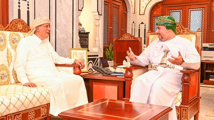 اتفاق يمني عُماني لربط ثلاث مديريات في المهرة بشبكة كهرباء ظفار