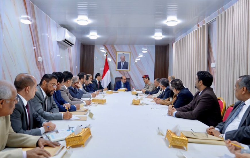 مجلس الوزراء يقر إجراءات عاجلة لتعزيز الجاهزية العسكرية ومواجهة التصعيد الحـ.ـوثي