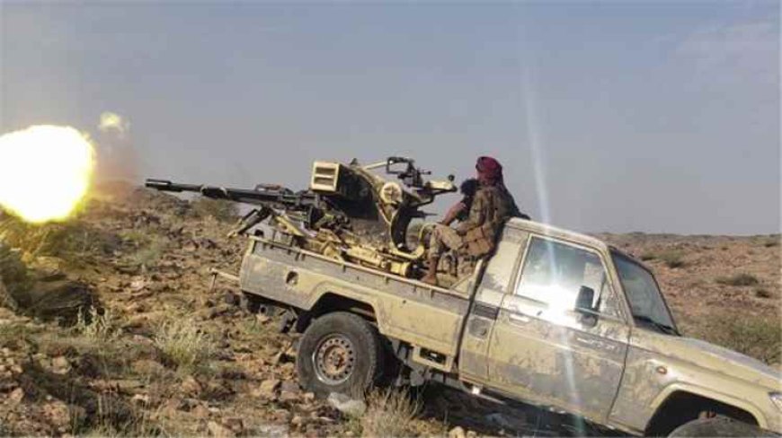 عشرات القتلى الحـ.ـوثيين في معارك مأرب وتصعيد ميداني بتعز وباب المندب