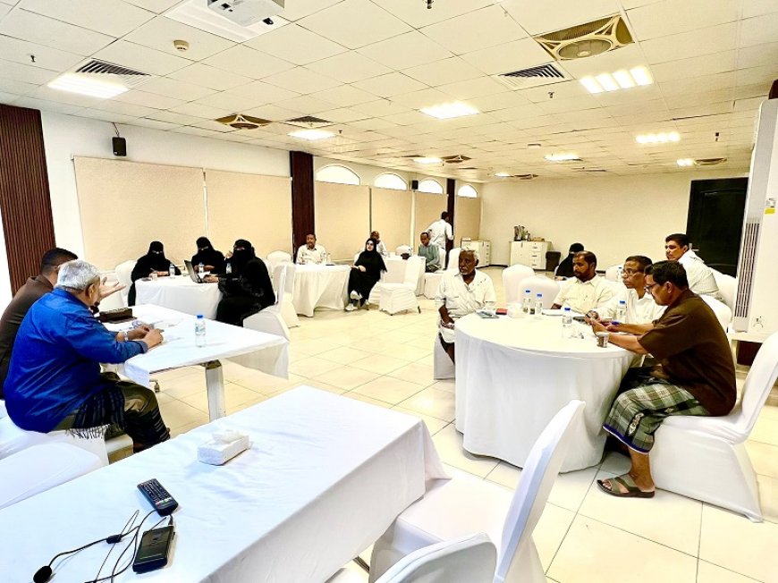 اللجنة الاستشارية بحضرموت تبحث جهود هيئة المواصفات وواقع مصانع طحن الأسماك