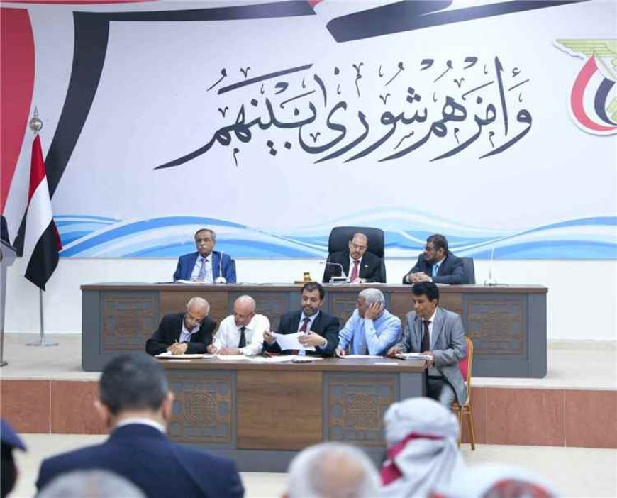 مجلس النواب يقر إعلان التعبئة العامة لمواجهة التصعيد الحـ.ـوثي