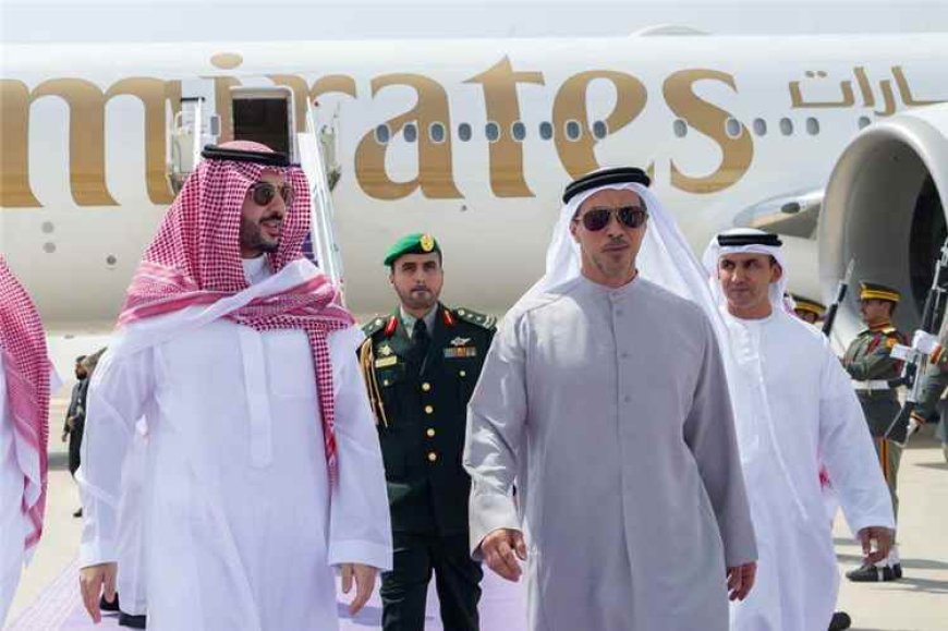 وزير الدفاع السعودي يبحث مع منصور بن زايد تعزيز العلاقات بين الرياض وأبوظبي