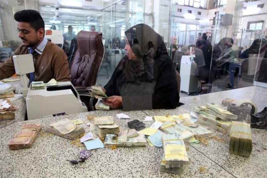 قيادات حـ.ـوثية تسحب أموالها من بنوك صنعاء تمهيدًا لمغادرة العاصمة
