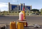 وقود مشبوه في صنعاء يتسبب بأعطال السيارات ويضاعف خسائر المواطنين