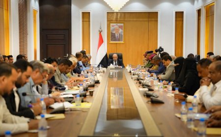 في اجتماعه السابع.. المكتب التنفيذي بحضرموت يبحث ملفات الخدمات والنازحين والإسناد