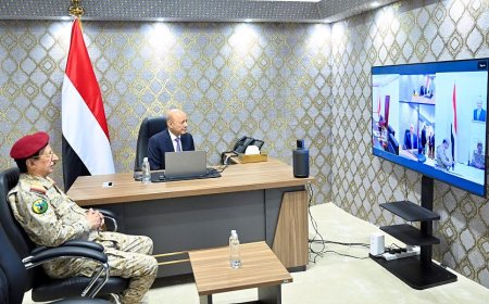 العليمي يتابع مستجدات فجر اليمن ويشيد بانتصارات القوات المسلحة