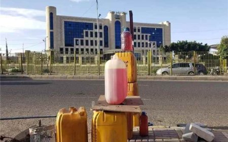 وقود مشبوه في صنعاء يتسبب بأعطال السيارات ويضاعف خسائر المواطنين
