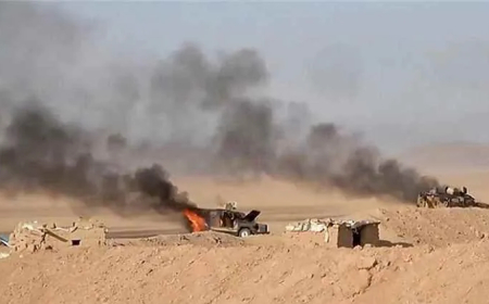 قصف جوي يستهدف أسلحة حـ.ـوثية في الخوخة بالحديدة وآليات عسكرية في الشقب غربي تعز