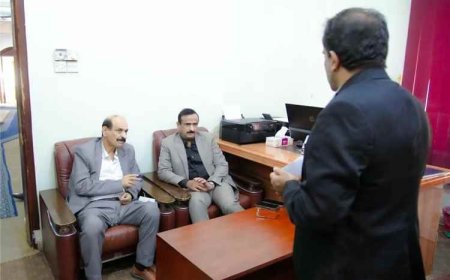 محافظ شبوة يعلن ارتفاع أعداد الشهداء ويوجه بمواصلة علاج الجرحى والبحث عن المفقودين