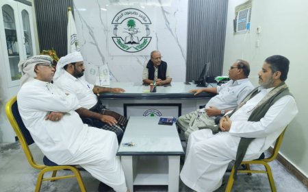 بتأكيد على توحيد المواقف.. باقديم يلتقي وفداً من مجلس ميثاق الشرف الحضرمي