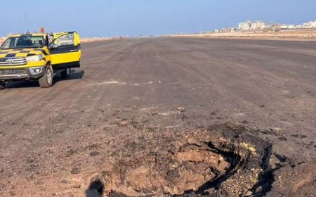 وزارة النقل تدين استهداف الحوثيين مطار عدن للمرة السادسة وتطالب بتحرك دولي عاجل