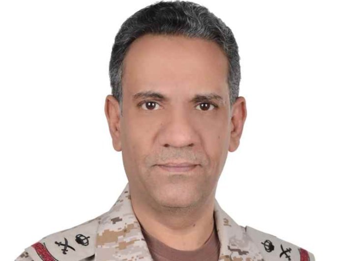 التحالف يعلن اعتراض صاروخ كروز قرب مطار الرياض وحريق في صالة المسافرين