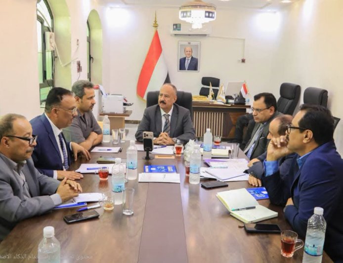 الحكومة تقر قصر نشاط ميناء الشحر على الصيد ومنع النشاط التجاري