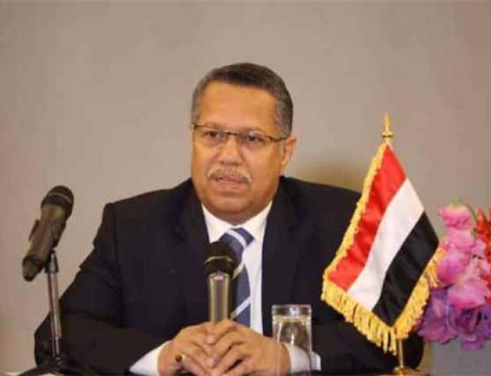 بن دغر: تعز تقاتل نيابةً عن الجميع وفك حصارها واجب وطني