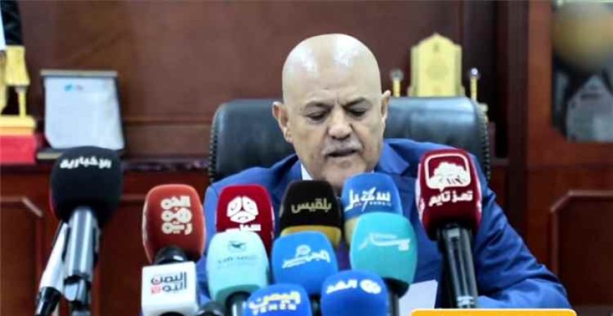 محافظ تعز يناشد السعودية والمجتمع الدولي التدخل لإنهاء حصار تعز وتأمين الممرات الإنسانية