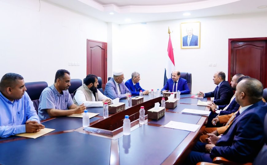 رئيس الوزراء يؤكد التزام الحكومة بتأمين احتياجات المواطنين ومواجهة التحديات الاقتصادية
