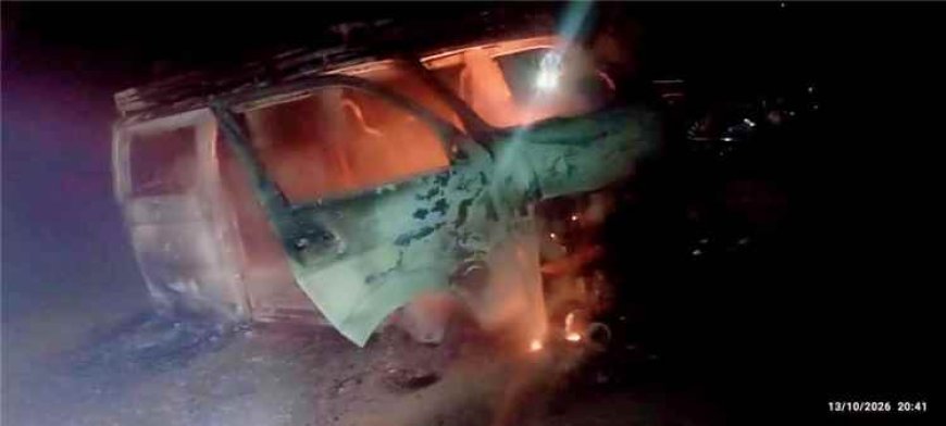 مسلحون يحرقون حافلة لدار الحديث بالفيوش في لحج