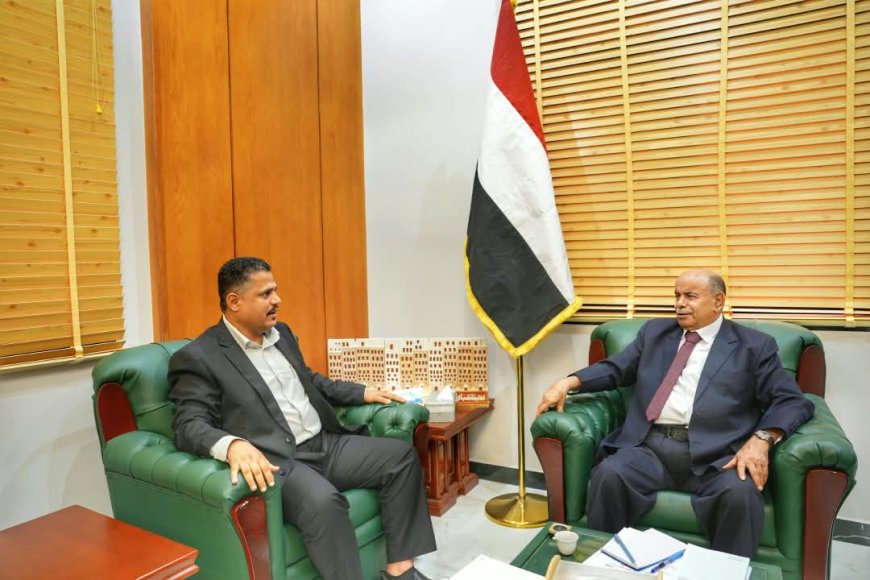 الخنبشي يطّلع على أوضاع مكتب الثقافة بحضرموت ويؤكد أهمية تعزيز الحراك الثقافي ورعاية المبدعين