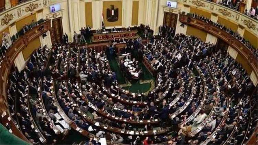 البرلمان المصري يناقش تفويض السيسي بإرسال قوات إلى السعودية لمواجهة الحـ.ـوثيين